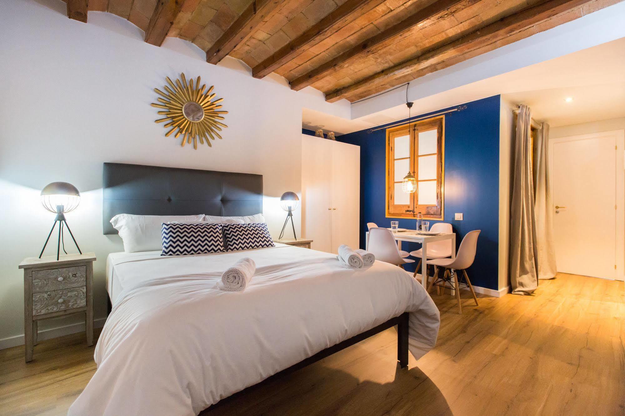 En Ferran By The Streets Hotel Барселона Екстериор снимка