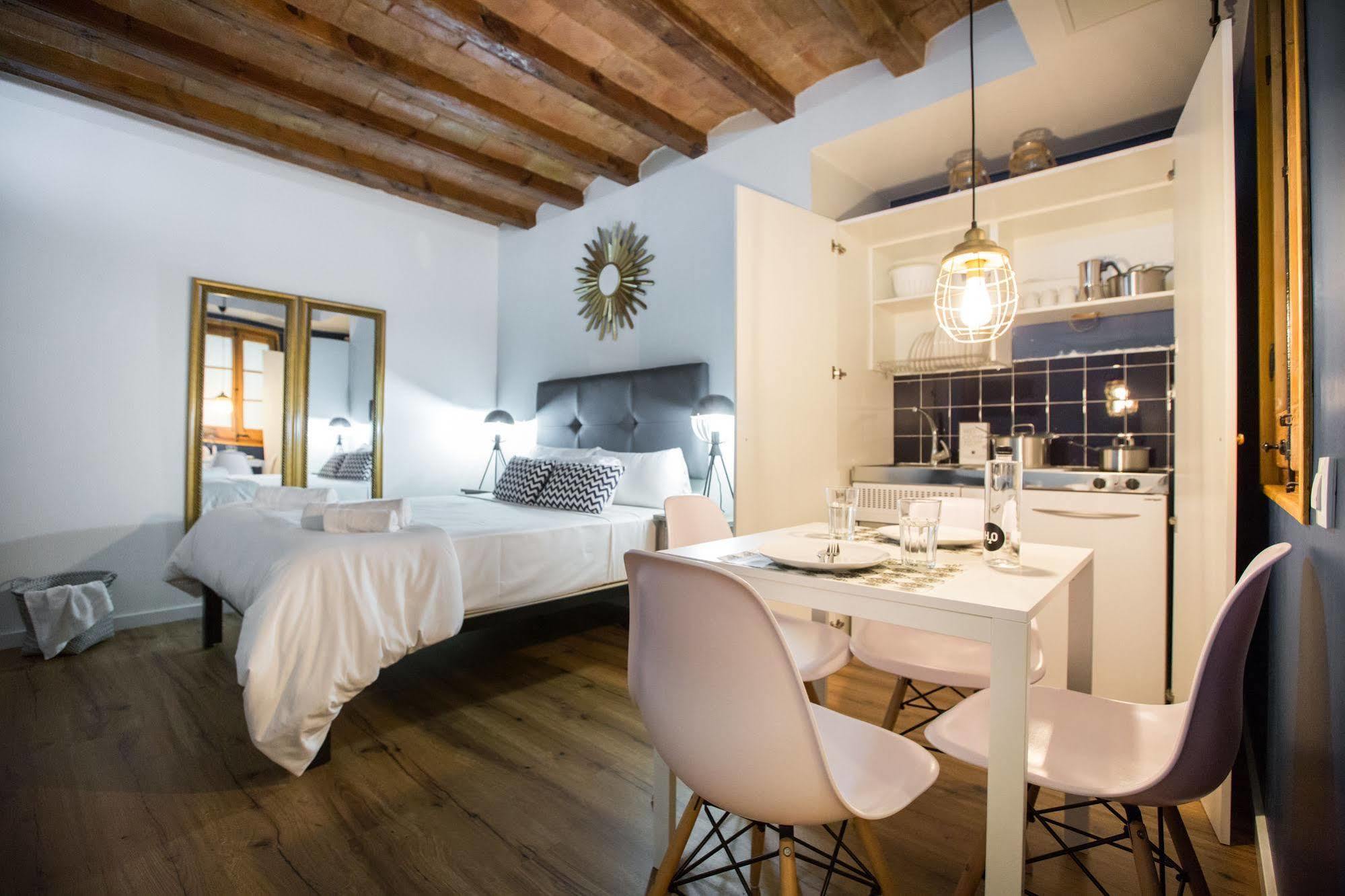 En Ferran By The Streets Hotel Барселона Екстериор снимка