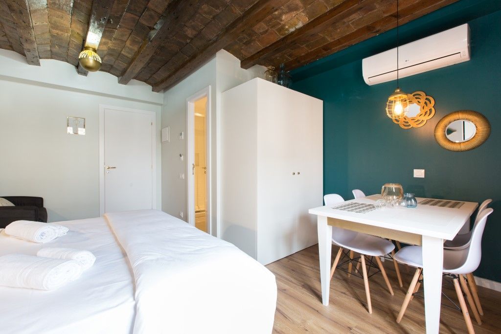 En Ferran By The Streets Hotel Барселона Екстериор снимка